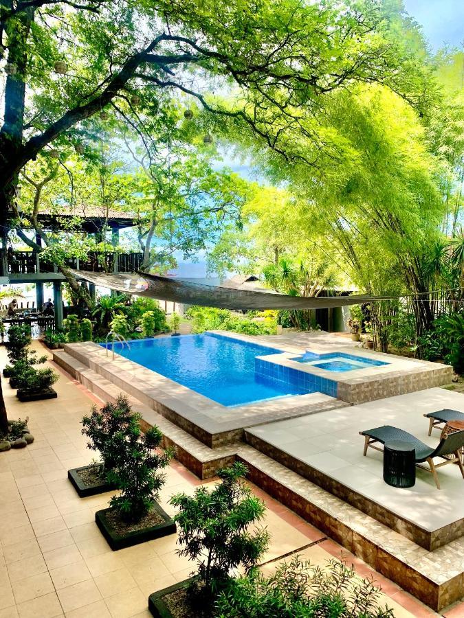 The Henry Resort Taramindu Laiya Batangas Exterior photo